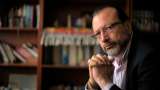 William Ospina: “Lo único que se les ocurre es hacer llover veneno sobre la coca”