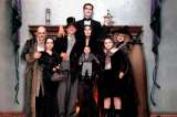 La Familia Addams: estos son los nuevos rostros de Morticia y Merlina