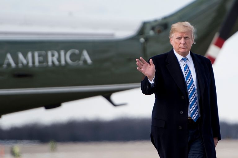 Vuelve y juega: Trump asegura que nunca eliminará el porte de armas en EE. UU