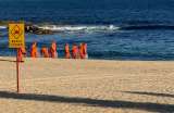 ¿Qué son las misteriosas bolas negras que aparecieron en las playas de Australia?