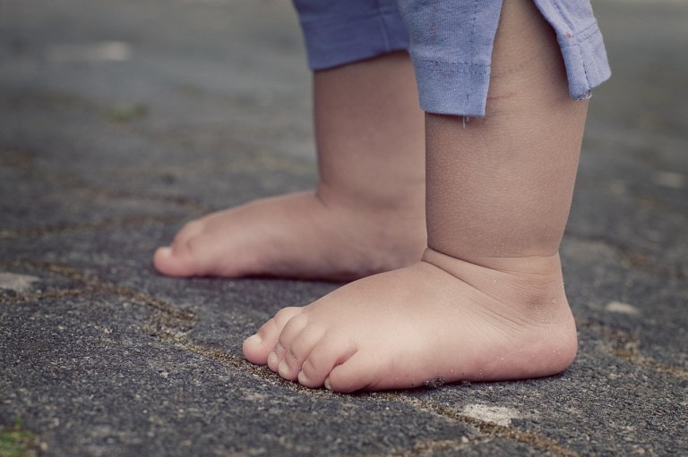 Niño de dos años murió ahogado tras caer en la alberca de su casa en Riohacha