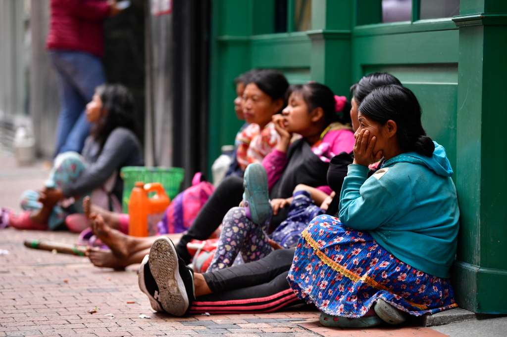 Indígenas que se tomaron la carrera 8 con calle 12