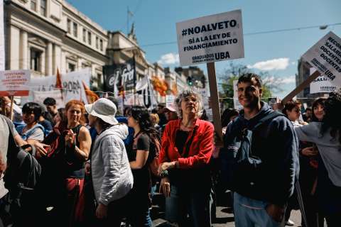 Javier Milei veta ley de financiamiento a la educación pública