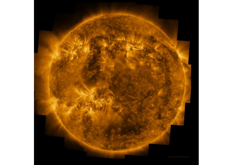 Esta imagen de alta resolución muestra el Sol en luz ultravioleta, lo que revela la atmósfera superior del Sol, la corona. /ESA & NASA/Solar Orbiter/EUI Team