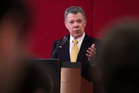 Nuestros corazones están con las víctimas de Barcelona: Juan Manuel Santos