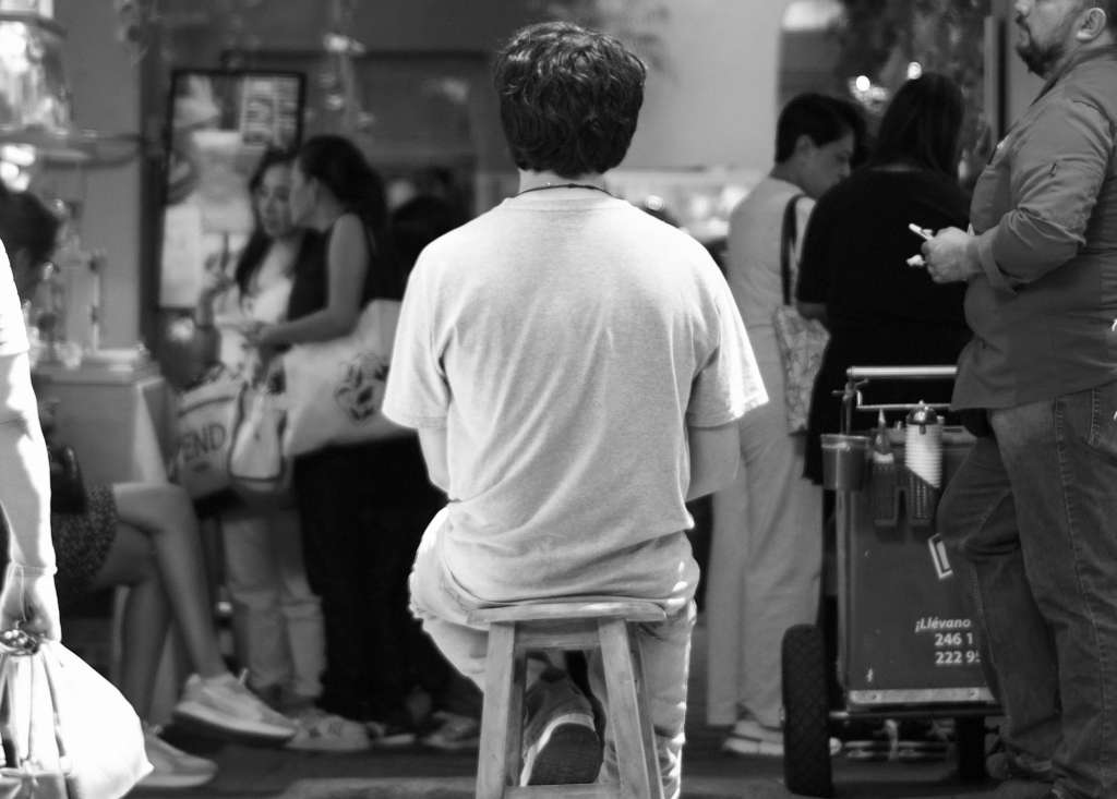 El emprendimiento debe generar empleos adicionales, de lo contrario será considerada una oportunidad de autoempleo que no soluciona el problema de fondo.