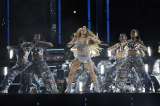 En imágenes: Shakira cantó, bailó y brilló en la final de la Copa América