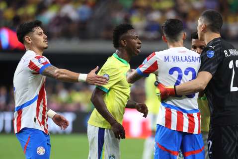 La provocación de Vinícius que desató tremenda pelea en el Brasil vs. Paraguay: video