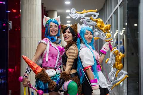 El SOFA celebra 15 años con invitados internacionales, cosplay, música y arte