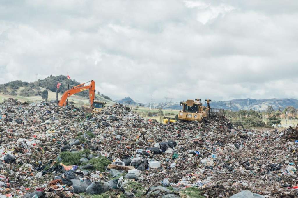 Si bien Bogotá ha avanzado en campañas de reciclaje, aprovechamiento y economía circular, aún persisten desafíos.