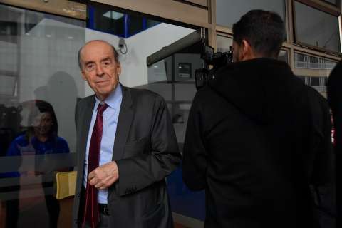 Leyva asistió a la Comisión de Acusación para entregar supuestas pruebas contra Petro