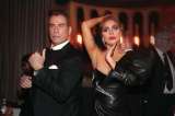 John Travolta y Lady Gaga recrean baile de "Pulp Fiction"
