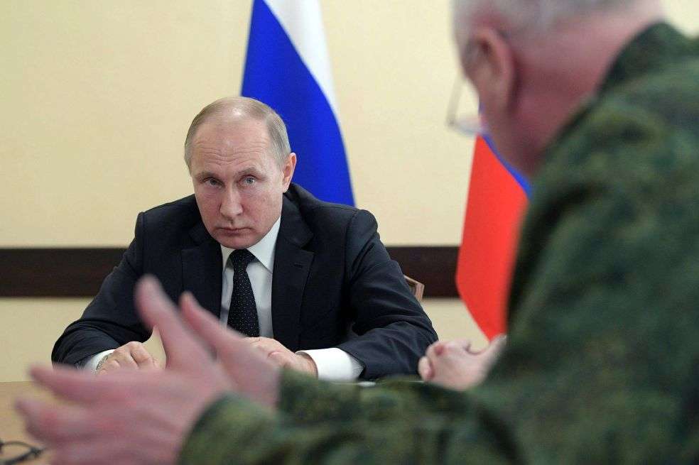 Hace pocos meses, el presidente ruso, Vladimir Putin, presentó armamento capaz de alcanzar cualquier punto del globo. / AFP