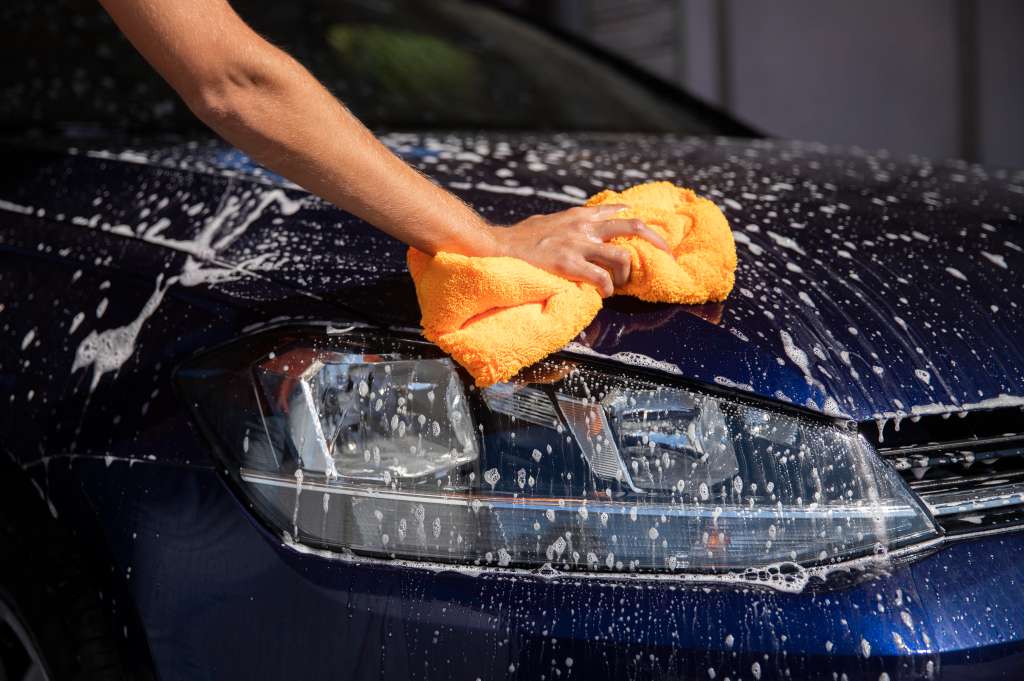 ¿Cada cuánto se debe lavar el carro? Guía para mantenerlo en buen estado