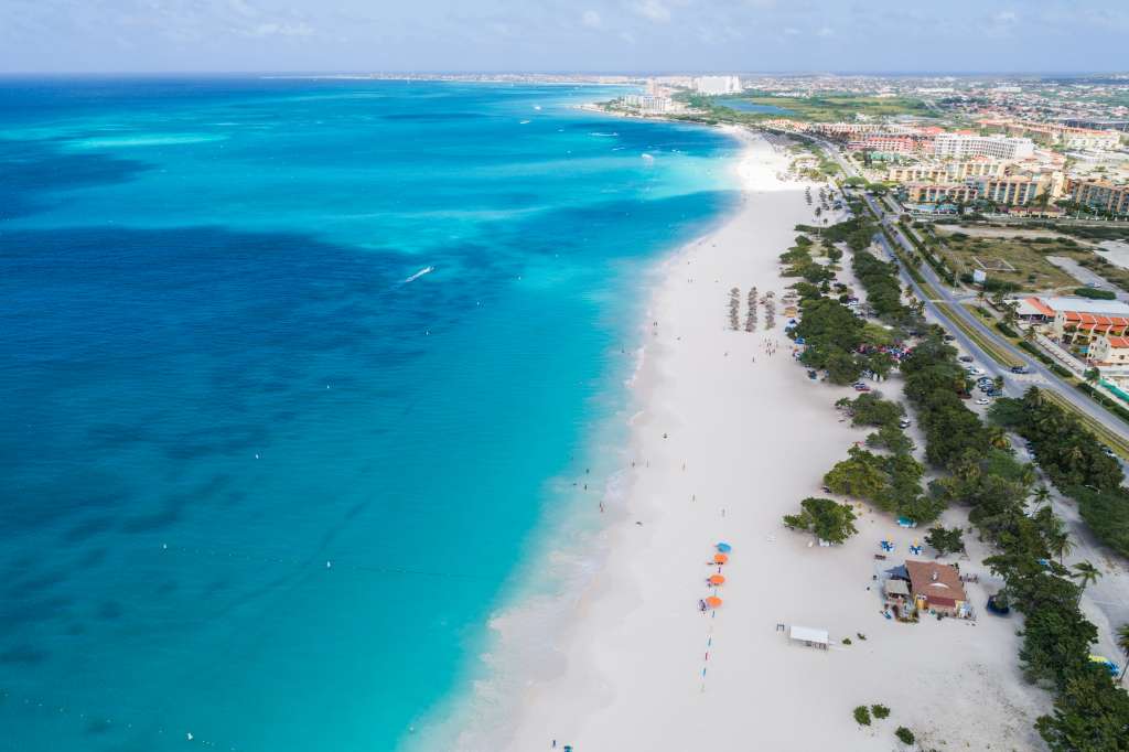 La Isla Feliz.