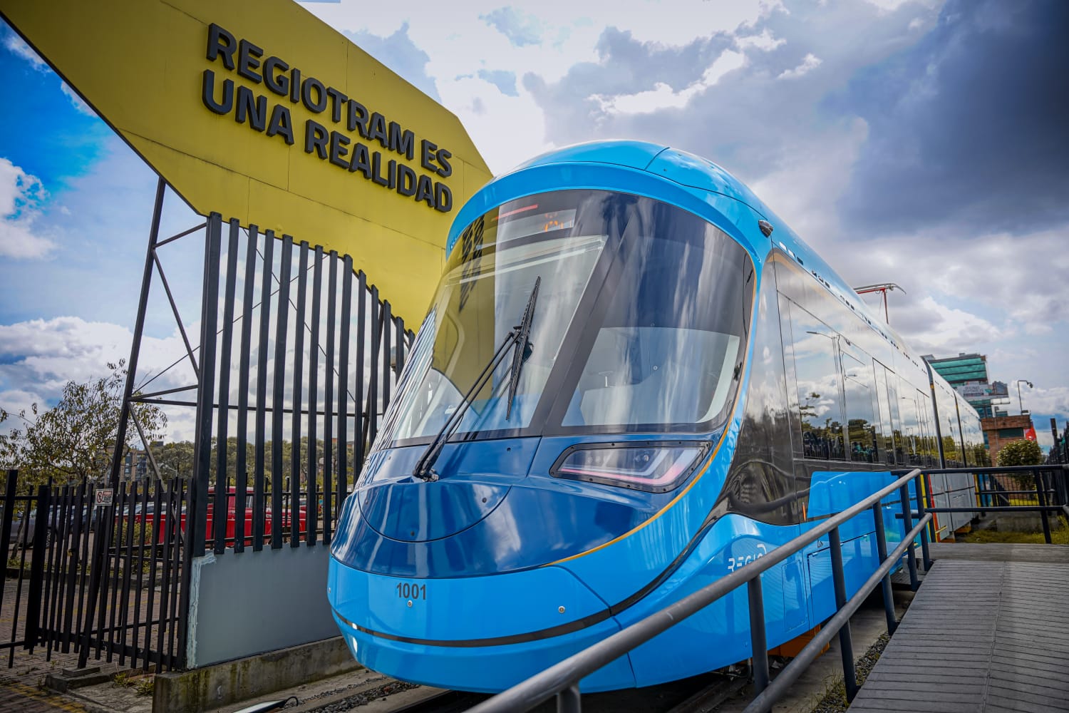 Vagón escuela del RegioTram de occidente.