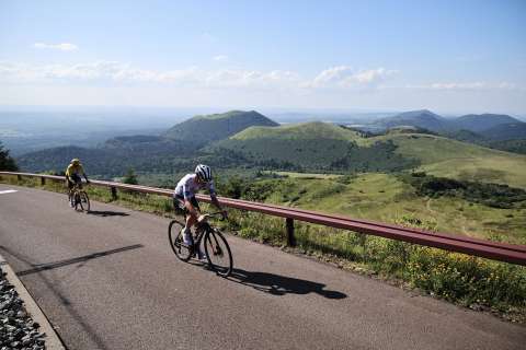 Pogacar acortó diferencias: así va la general del Tour de Francia tras la etapa 9