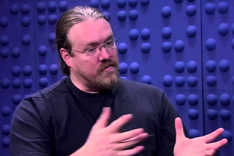 Jonathan Nelson, CEO de Hackers & Founders, invitado a EMMS 2017.