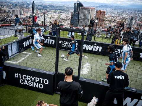 ¡Bogotá hizo historia con un partido de fútbol que rompió un récord mundial!