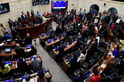 Los fantasmas de la silla vacía sobrevuelan otra vez sobre el Congreso