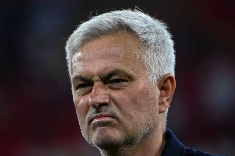 La UEFA abrió un proceso disciplinario contra Mourinho