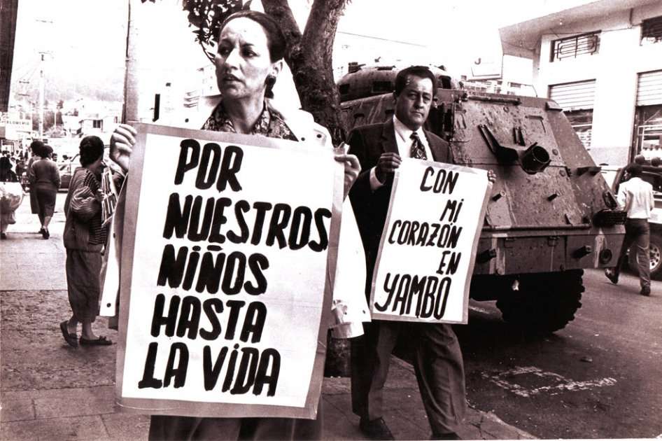 “Con mi corazón en Yambo”: Documental de la realizadora ecuatoriana María Fernanda Restrepo que retrata el dolor de los familiares de los desaparecidos.