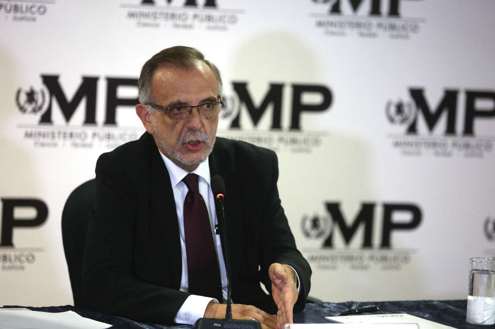 El colombiano Iván Velásquez está al frente de la Comisión desde 2013. Foto: AFPEn ese momento, Morales negó los señalamientos y empezó a tomar acciones contra la Cicig. El mandatario acusó al organismo deviolar leyes internas y convenios internacionales, especialmente en el período del último comisionado, el colombiano Iván Velásquez Gómez (2013 – actualidad).