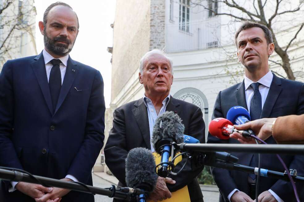 Las autoridades francesas aseguraron que el coronavirus podría ser la peor enfermedad del siglo para Francia. / AFP