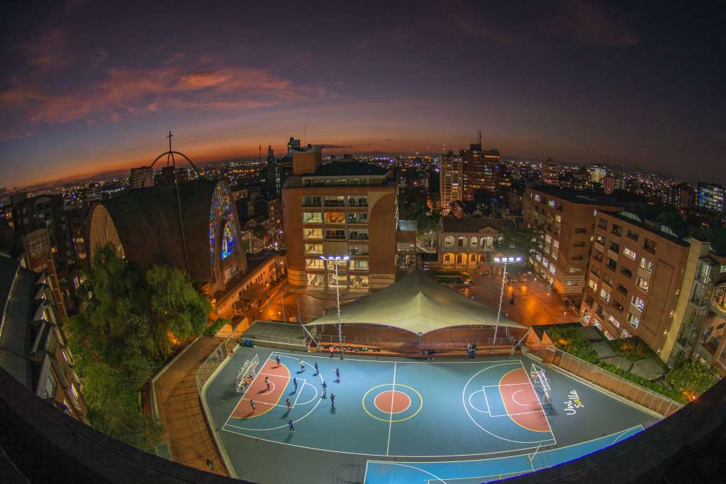 Los reconocimientos reflejan la excelencia académica, el compromiso social, el impacto en empleabilidad e inclusión de la Universidad de La Salle.