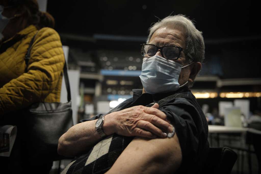 Hasta ayer, en el país se habían administrado 913.961 dosis de la vacuna contra el coronavirus.