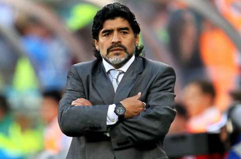 "Cuando se vaya Rafa Benítez me gustaría entrenar al Nápoles": Maradona