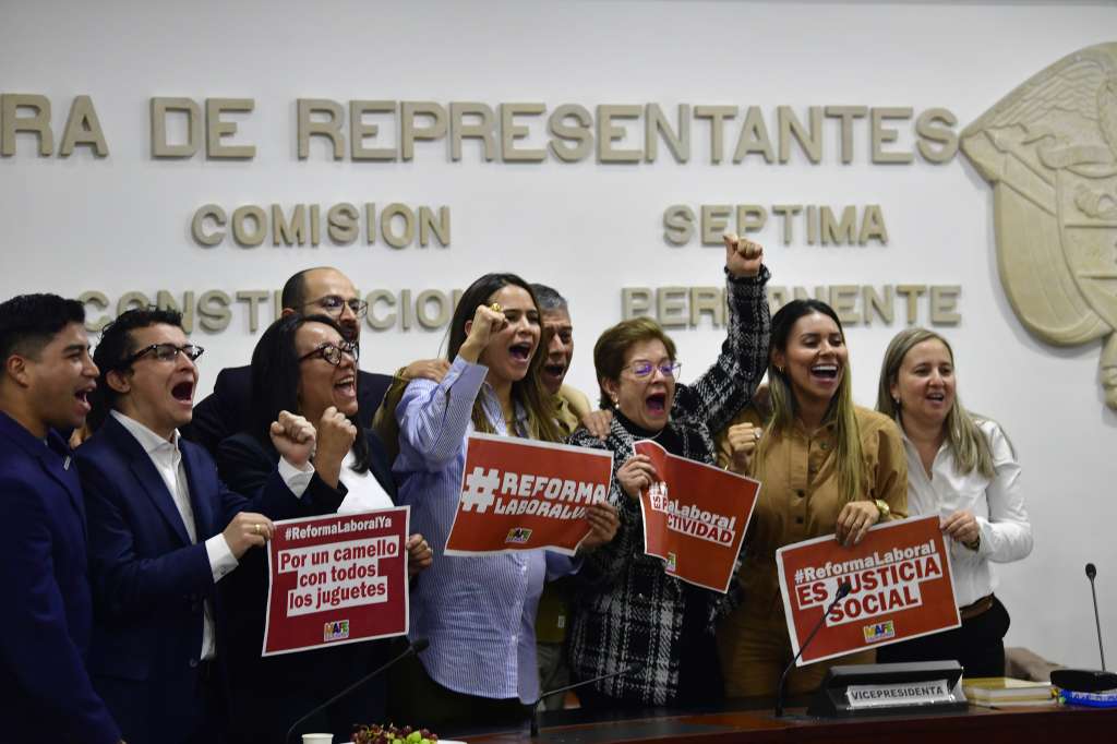 Imagen del debate de la reforma laboral en la Comisión Séptima de la Cámara de Representantes.