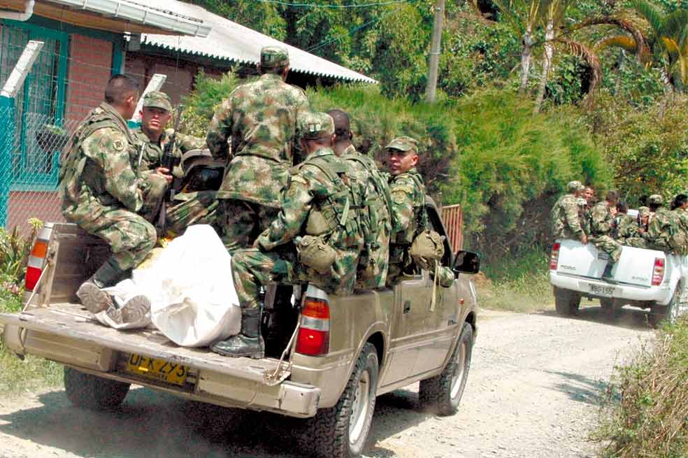 Varias muertes en combate en Caldas, a cargo del Batallón de Contraguerrilla 57, están bajo sospecha. / La Patria