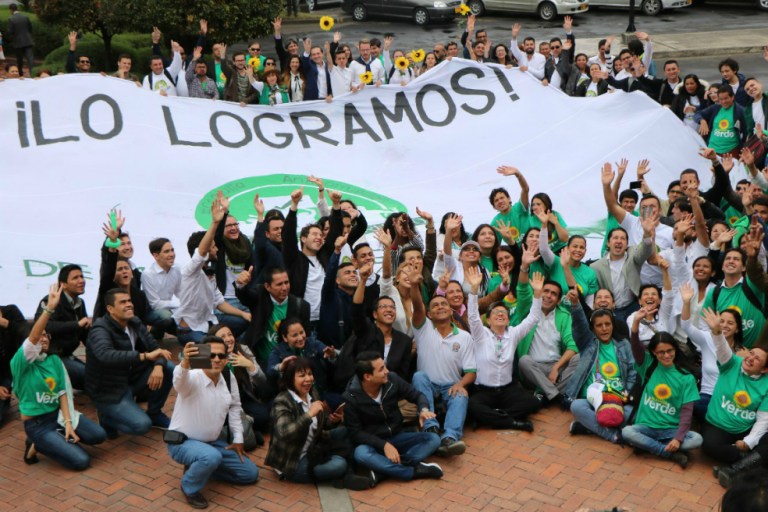 Sector uribista insistirá en aprobar proyecto que congela salario de congresistas
