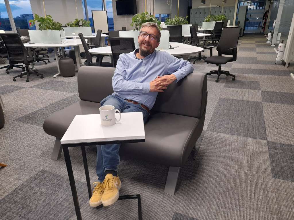 Fermín Álvarez dice que lo vivido durante la pandemia contribuido a entender la importancia de establecer canales digitales de comunicación con los interlocutores.