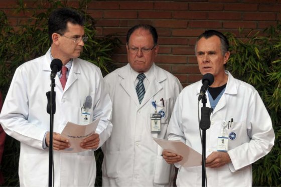 Cirugía de Santos fue exitosa: parte médico