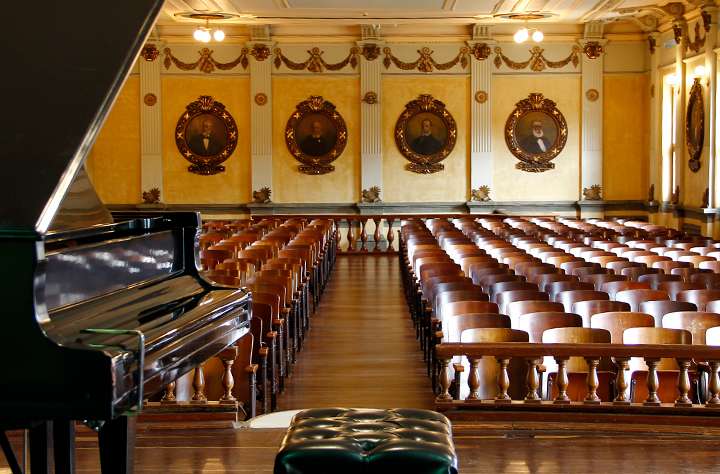 Imagen de una de las salas de conciertos del Conservatorio de Ibagué, la ciudad musical de Colombia, como se le conoce. / Cortesía