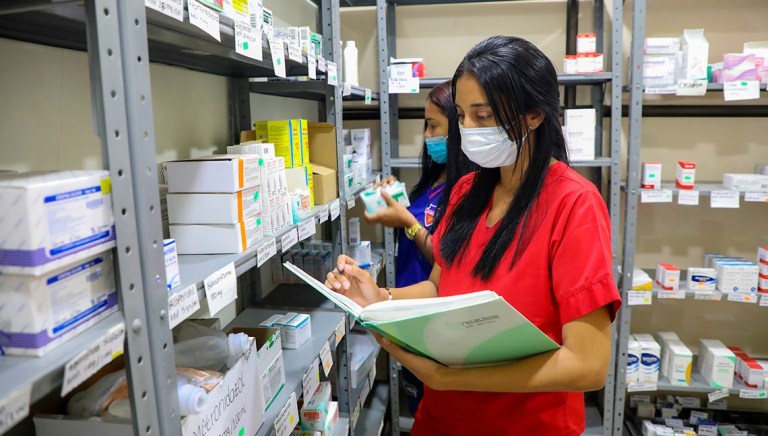 ¿Por qué hay una crisis de medicamentos en Colombia? (análisis)