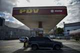 Ingresos petroleros venezolanos cayeron 40,7% en 2015