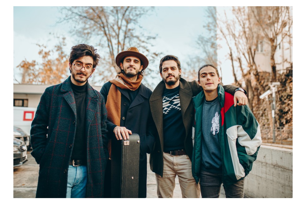 Morat ha sido galardonada hasta tres veces con el premio a Mejor Banda Revelación, Mejor Canción y Mejor Banda Latina en los Premios 40 Principales, los Premios de Cadena Dial, además de nominados a un Latin Grammy como Mejor Nuevo Artista.