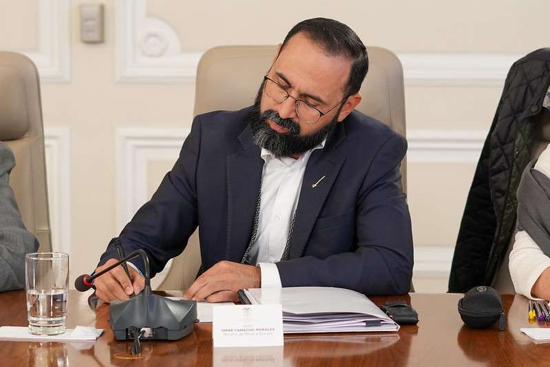 El ministro de Minas, Andrés Camacho.