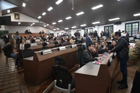 Concejo de Bogotá presentó mejoras en control político, pero sigue siendo impuntual