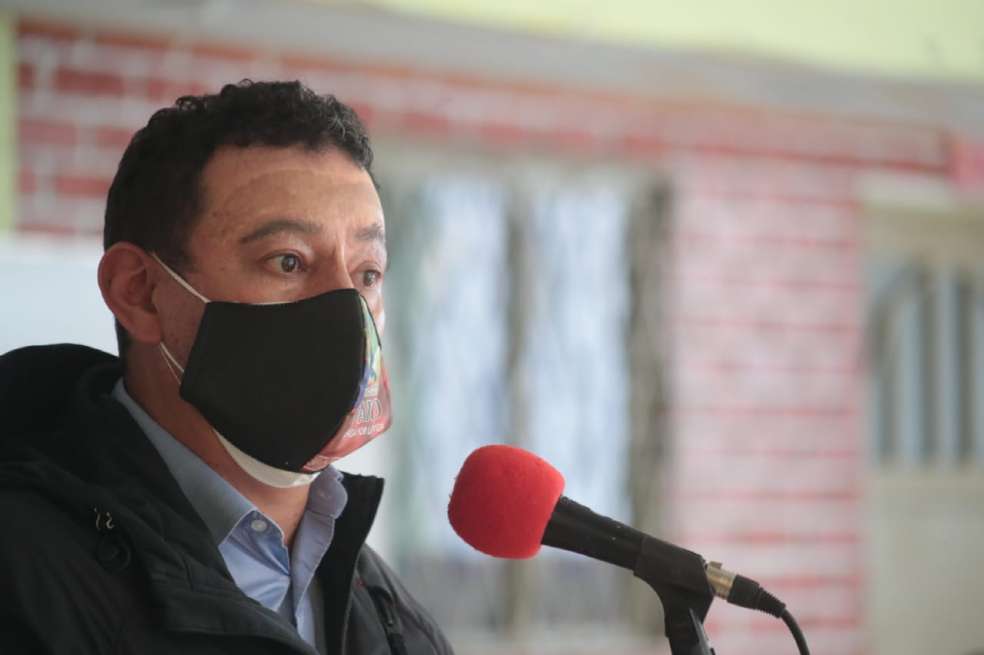 Es la foto del gobernador de Nariño, Jhon Alexánder Rojas.