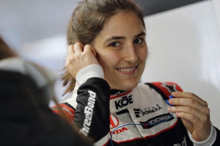 Tatiana Calderón correrá en la IndyCar