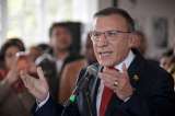 Roy Barreras lanzó candidatura presidencial y continúan movimientos entre partidos
