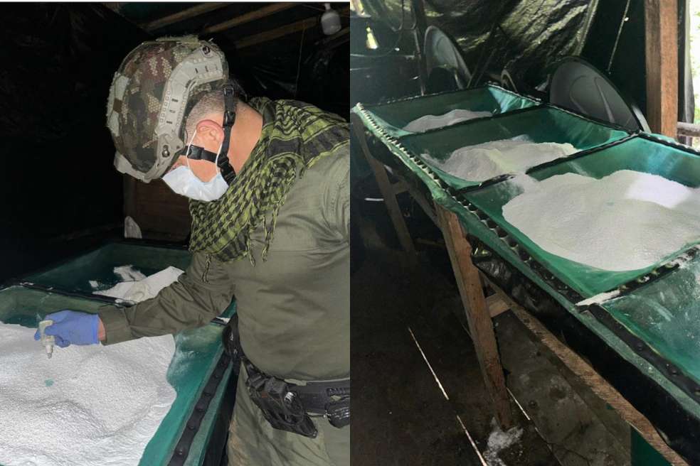 Operativo con la DEA destruye laboratorio de coca en Antioquia vinculado a disidencias