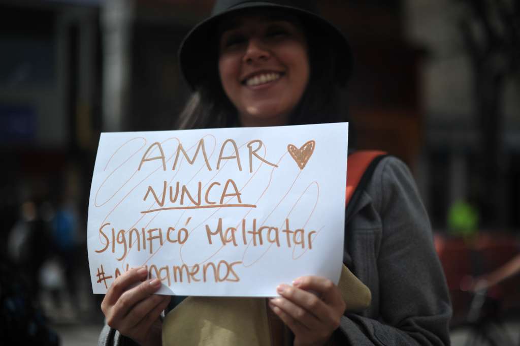 Las mujeres son violentadas frecuentemente por personas cercanas 
o conocidas. Imagen de referencia.