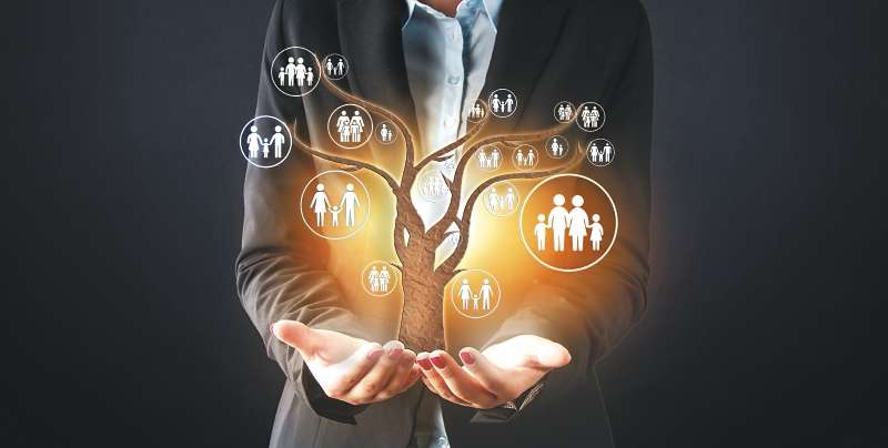Según la teoría de las constelaciones familiares, la raíz de los problemas está dentro de los comportamientos históricos. / iStock