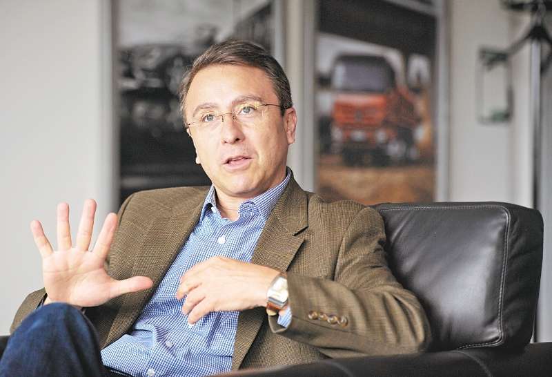 Jaime Cohen, nuevo CEO de Daimler para Colombia, lleva 29 años trabajando con la marca. / Cristian Garavito