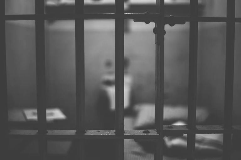 Envían a prisión a exalcalde de Puerto Colombia por presuntos delitos sexuales